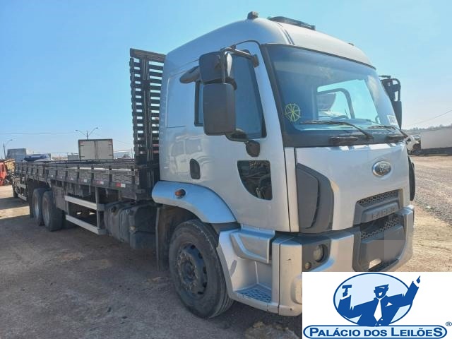 FORD CARGO 2429 6.7 I6 TURBO ANO 2013 