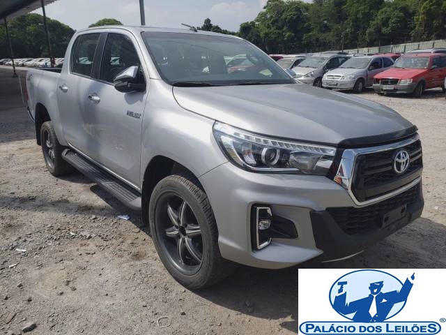 TOYOTA HILUX CD SRX 2.8 D-4D TURBO ANO 2019