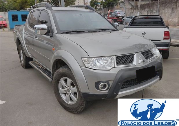 Mitsubishi L200 Triton 3.5 HPE 4X4 CD V6 24V FLEX 4P AUTOMÁTICO Ano 2012 2013